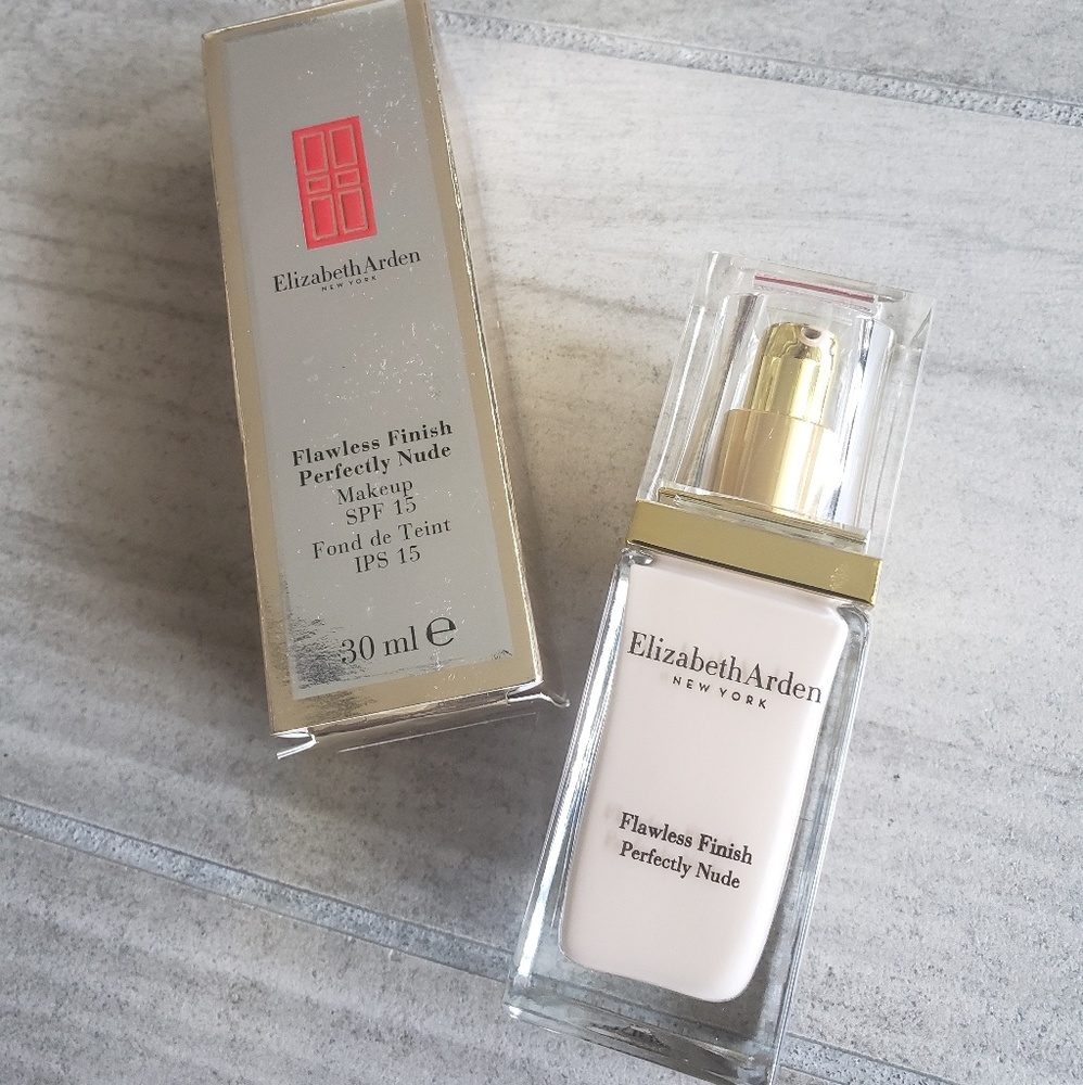 Elizabeth Arden flawless finish perfectly nude
